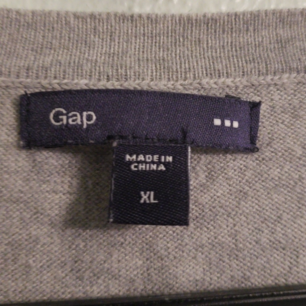 🍭Gap Sweater - Picture 4 of 4